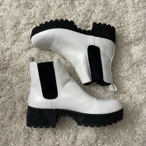 Forever 21 Platform Chelsea Boots